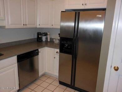 1036 Beechtree Ct unit 27, Norton Shores, MI 49441 - photo 7