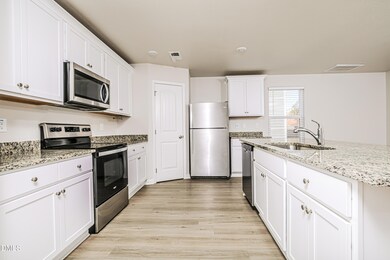 007-photo-kitchen-14901867