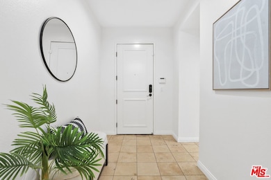 The Metro unit 105, Playa Vista, CA 90094 - photo 3