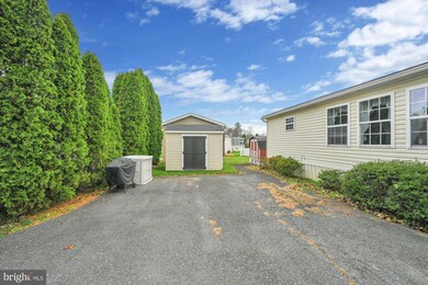 132 Ritz Ave, Reading, PA 19606 - photo 7