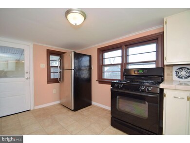 489 Manatawny St, Pottstown, PA 19464 - photo 7