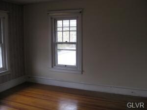 1014 N 19th St, Allentown, PA 18104 - photo 3