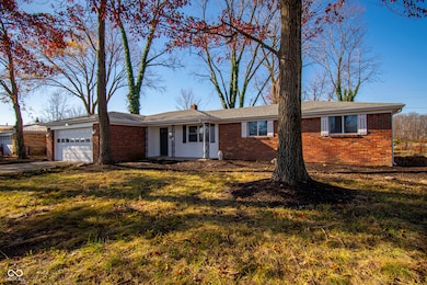 8949 S McGray Dr, Pendleton, IN 46064 - photo 2