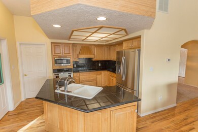 4736 Eastwind Ave, Farmington, NM 87401 - photo 4