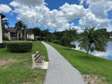 4709 Sable Pine Cir unit B1, West Palm Beach, FL 33417 - photo 3