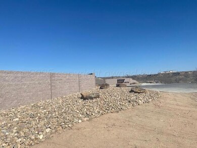 Masonry wall entrance with rock asthetic