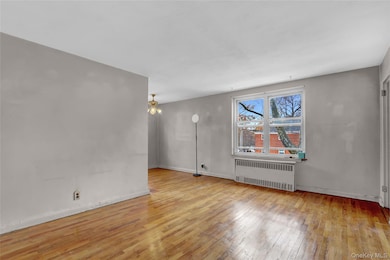 37-15 195th St unit 186, Flushing, NY 11358 - photo 2