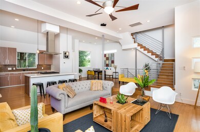 1914 Ridgewood St unit C, Houston, TX 77006 - photo 6