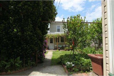 4453 Edgemont St, Philadelphia, PA 19137 - photo 4