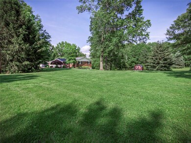 206 N Wilson Heights Rd, Collinsville, IL 62234 - photo 5