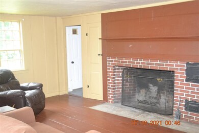 314 Hutchins Pond Rd, Effingham, NH 03882 - photo 4