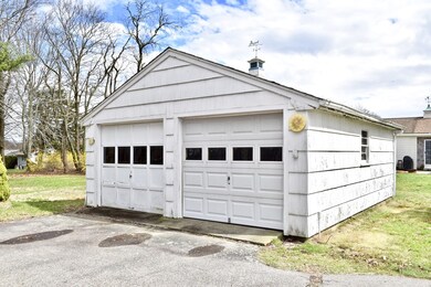 192 Gifford Rd, Westport, MA 02790 - photo 3