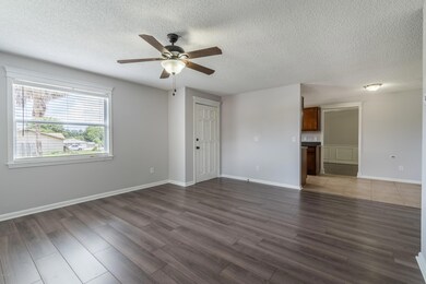 2675 Sandusky Ave E, Jacksonville, FL 32216 - photo 7