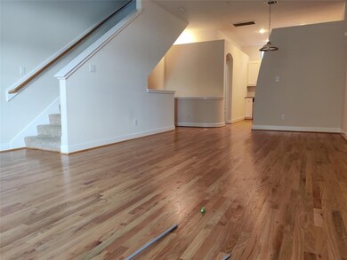 2710 Hullsmith Dr unit 1502, Houston, TX 77063 - photo 6