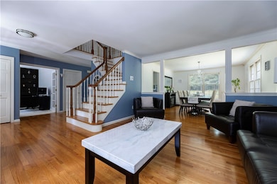 1081 Mooresfield Rd, Wakefield, RI 02879 - photo 6