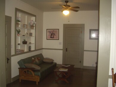 205 Shaw Ave, Fredericksburg, TX 78624 - photo 5