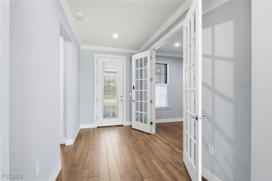 11701 Bowes Cir, Fort Myers, FL 33913 - photo 3