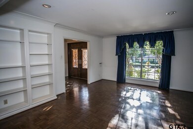 3600 3600 Wynnwood Dr, Tyler, TX 75701 - photo 5