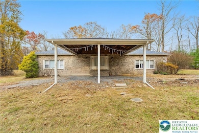 6236 Forest Ln, East Stroudsburg, PA 18302 - photo 3