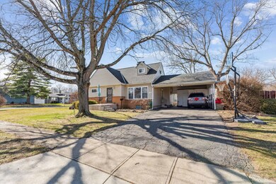 317 Pineview Dr, Columbus, OH 43213 - photo 5