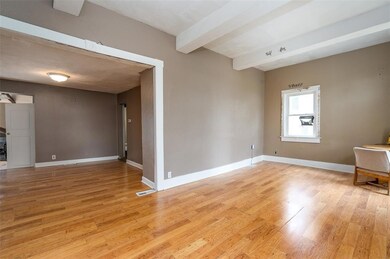 Living room din in groom view