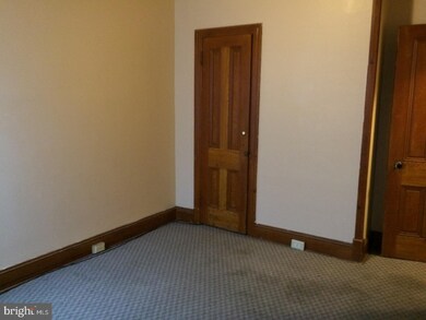 454 Birch St, Reading, PA 19604 - photo 5