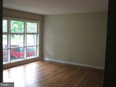 4300 Joplin Dr, Rockville, MD 20853 - photo 6