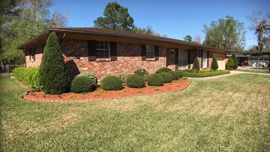 7075 Hanson Dr N, Jacksonville, FL 32210 - photo 4