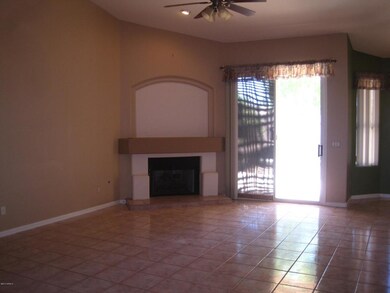 Family Room (2)