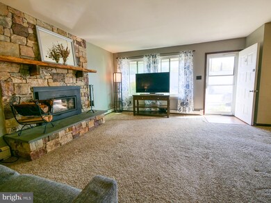 1151 Adams St, Crum Lynne, PA 19022 - photo 7