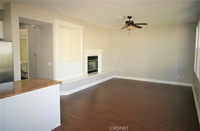 23233 Beachcomber Ln, Valencia, CA 91355 - photo 3