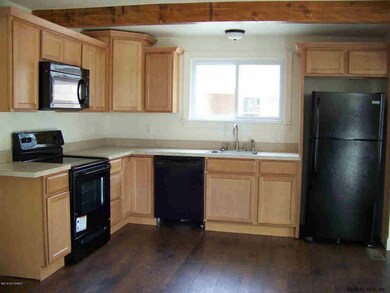 18 Sherman Ave, Corinth, NY 12822 - photo 6