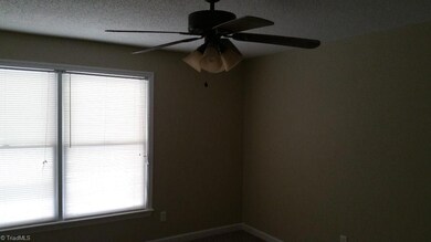 1611 Moffitt Rd, Asheboro, NC 27205 - photo 7