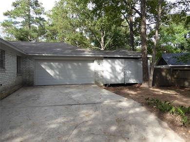 206 Texarkana Dr, Magnolia, TX 77354 - photo 5