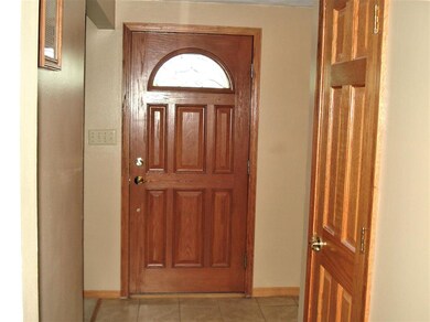 2403 N 700 W, Andrews, IN 46702 - photo 2