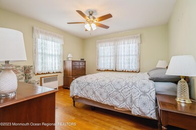 10_41-Chingarora-Ave_Primary-Bedroom_Pri