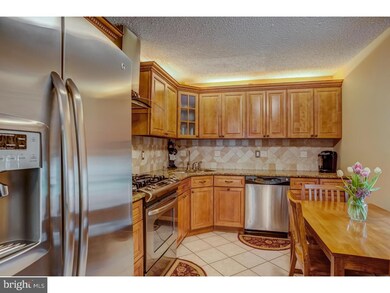 51 Cheverny Ct, Trenton, NJ 08619 - photo 2