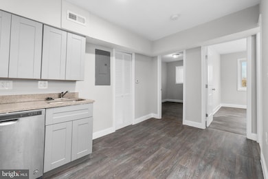 400 Chesapeake St SE, Washington, DC 20032 - photo 7