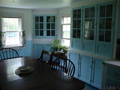 892 Charlton Rd, Schenectady, NY 12302 - photo 4