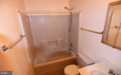 37085 W Spicer Dr, Mechanicsville, MD 20659 - photo 4