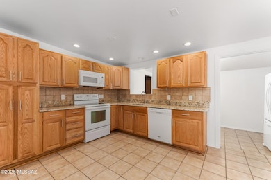 1033 W Lind St, Tucson, AZ 85705 - photo 3