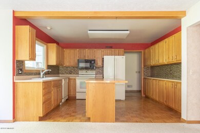 6475 Rose Arbour-12