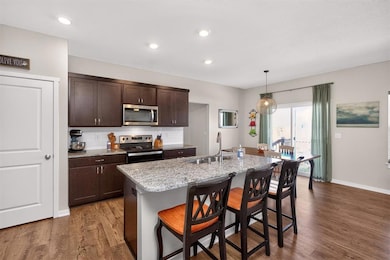 2113 NW Linwood Ct, Ankeny, IA 50023 - photo 5