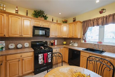 102 Delafield Place, Staten Island, NY 10310 - photo 4