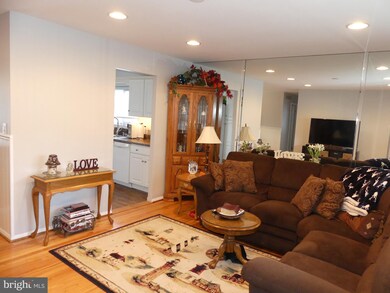 402 Highmeadow Rd, Reisterstown, MD 21136 - photo 2