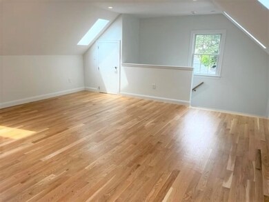 202 Washington St unit 1, Wellesley, MA 02481 - photo 4