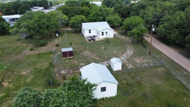 225 Banks Dr, Weatherford, TX 76087 - photo 7