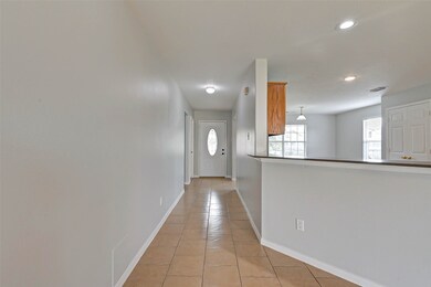 1014 Santa fe Ct, Rosenberg, TX 77471 - photo 6