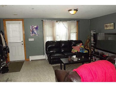 Living Room. 6 McTeers Court