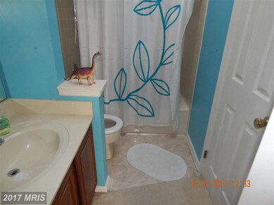 4402 Cavalcade Ct, Burtonsville, MD 20866 - photo 6